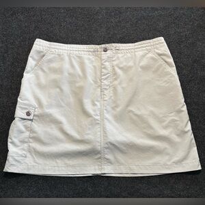 Patagonia Inter-Continental Hideaway Skirt Skort Cargo Gay/Beige Women’s size 12